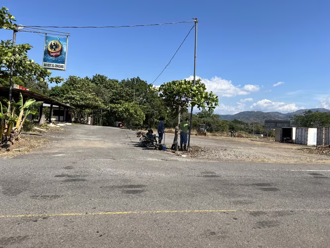 Venta de terreno comercial en Escobal de Atenas, Ruta 27