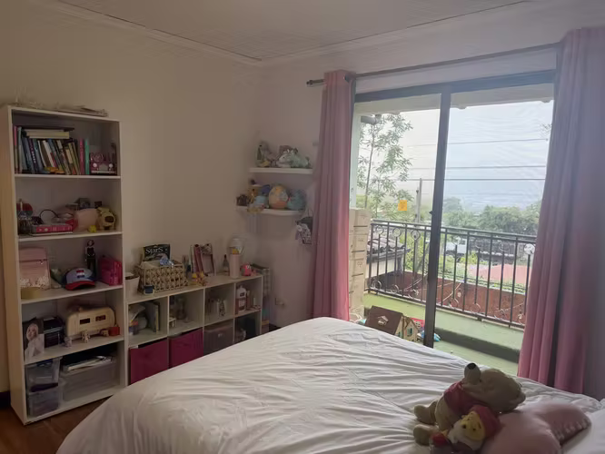 Casa en venta en San Antonio Escazú.