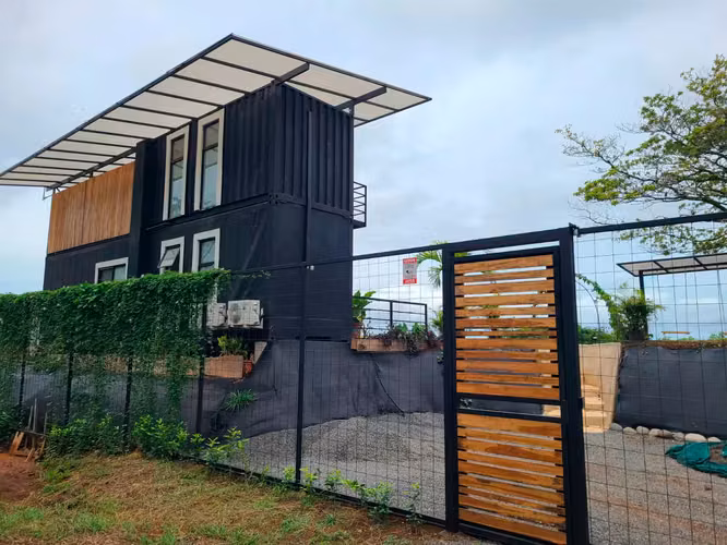 Oceano Azul | Moderna Casa Modular con Vista al Océano | Lista para Habitar