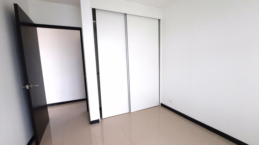 Apartamento en Torres de Granadilla | 2 Habitaciones + 2 Parqueos + Vista - Imagen 9
