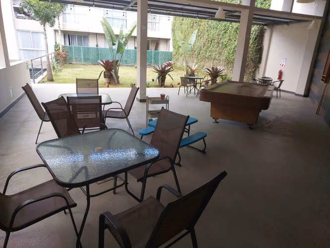 Alquiler amplio apartamento en San Pedro, en moderno condominio - Imagen 8