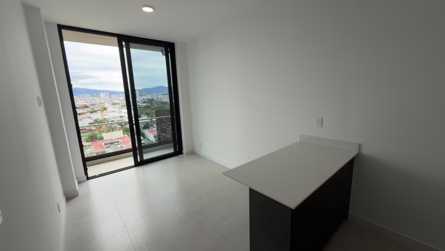 Apartamento en alquiler en Torre-Sky Garden -Nunciatura