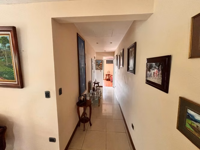 SE VENDE PROPIEDAD EN SAN ISIDRO HEREDIA ESH