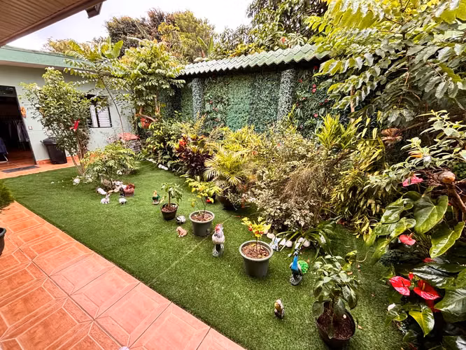 SE VENDE PROPIEDAD EN SAN ISIDRO HEREDIA ESH
