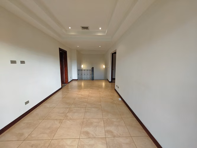 ALQUILER DE CASA ESQUINERA EN ALMERIA, POZOS DE SANTA ANA - Imagen 12