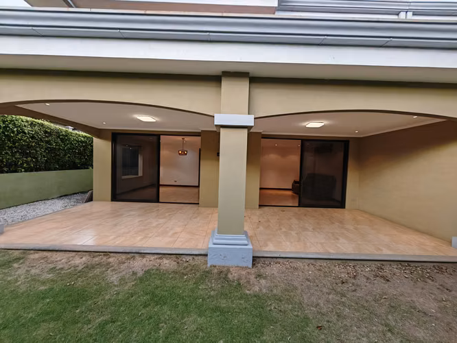 ALQUILER DE CASA ESQUINERA EN ALMERIA, POZOS DE SANTA ANA - Imagen 9