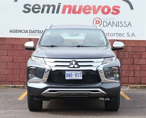 MITSUBISHI MONTERO 2022 AUTOMÁTICA DIESEL GRIS
