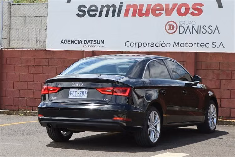AUDI A3 2017 AUTOMÁTICA GASOLINA NEGRO