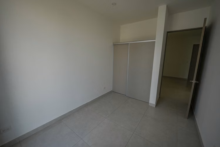 Santa Ana Boulevard | 220 m² | 3 habitaciones | Jardín y terraza - Imagen 8