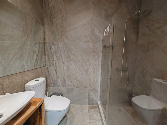 ALQUILER MODERNO APARTAMENTO AMUEBLADON EN ALQUILER, ROHRMOSER