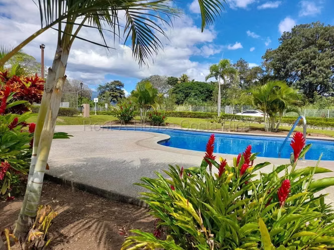 Furnished house for rent in San José de Alajuela.