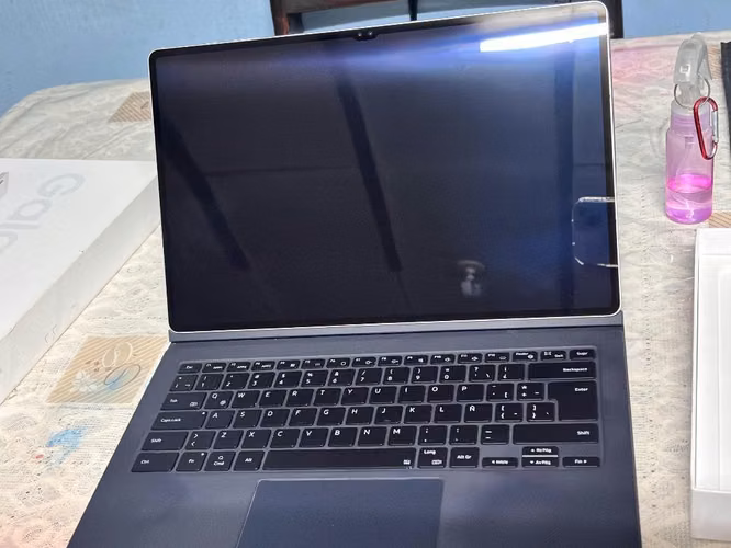 Samsung Galaxy Tab S9 Ultra 5G 512GB + Book Cover Keyboard
