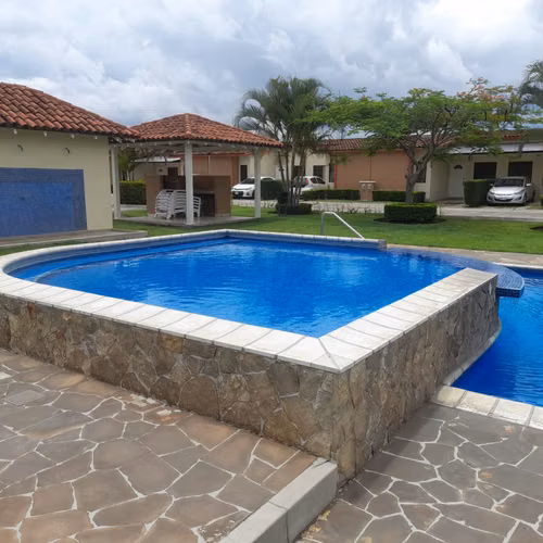 Casa en condominio en Terrazas del Oeste, 2 dormitorios, San Rafael de Alajuela.