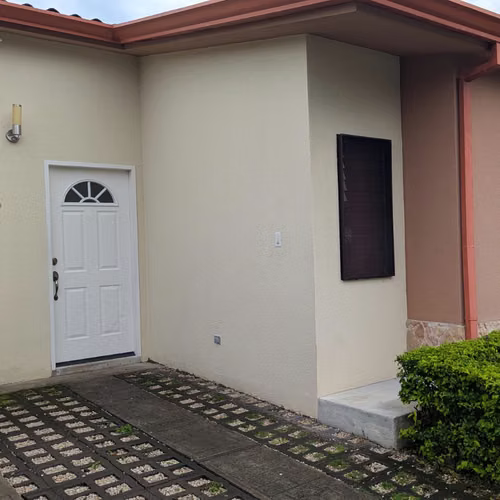 Casa en condominio en Terrazas del Oeste, 2 dormitorios, San Rafael de Alajuela.