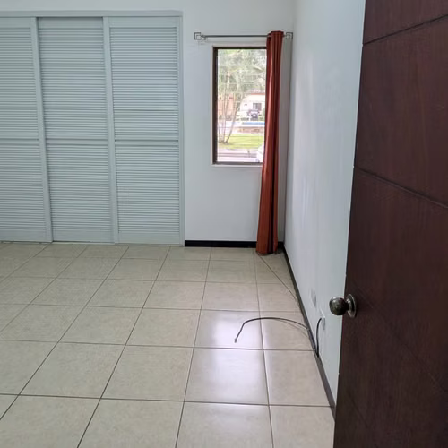 Casa en condominio en Terrazas del Oeste, 2 dormitorios, San Rafael de Alajuela.