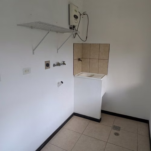 Casa en condominio en Terrazas del Oeste, 2 dormitorios, San Rafael de Alajuela.