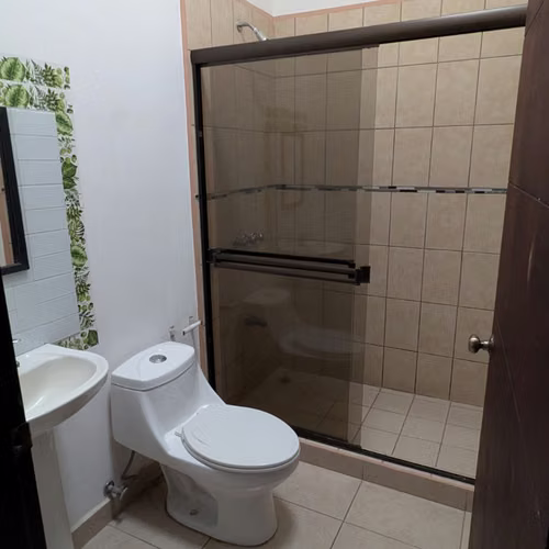 Casa en condominio en Terrazas del Oeste, 2 dormitorios, San Rafael de Alajuela.