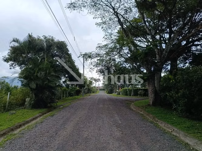 Venta de lote plano con vista al cañón Ciudad Colón - Imagen 2