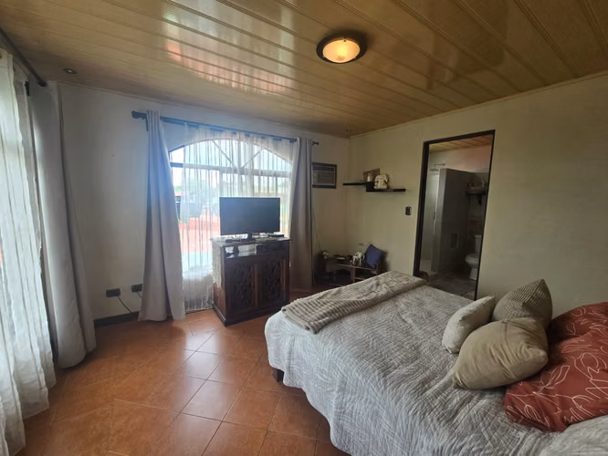 VENTA DE CASA EN URBANIZACIÓN MONTEROCOSO, EL COYOL, ALAJUELA - Imagen 14
