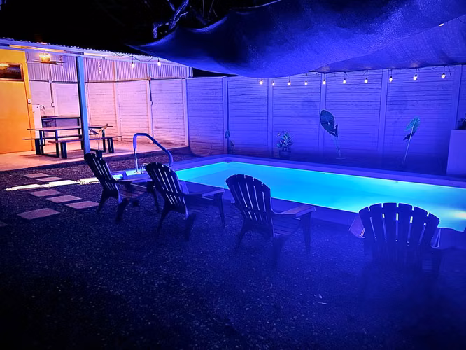 Venta de Casa Totalmente Equipada con Piscina Cerca de las Mejores Playas