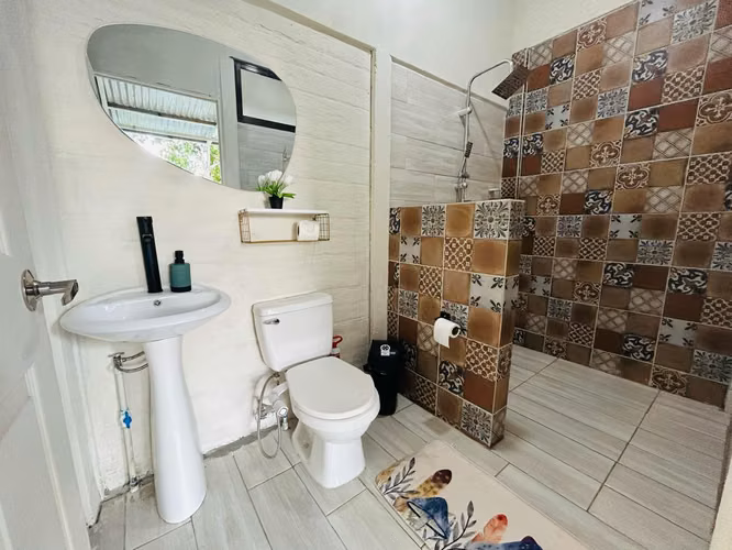 Venta de Casa Totalmente Equipada con Piscina Cerca de las Mejores Playas