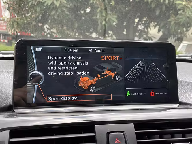 BMW 320i F30 2014 | CarPlay + Android Auto + Cámara de Reversa + Sport+ Programado | Rines 19” Staggered