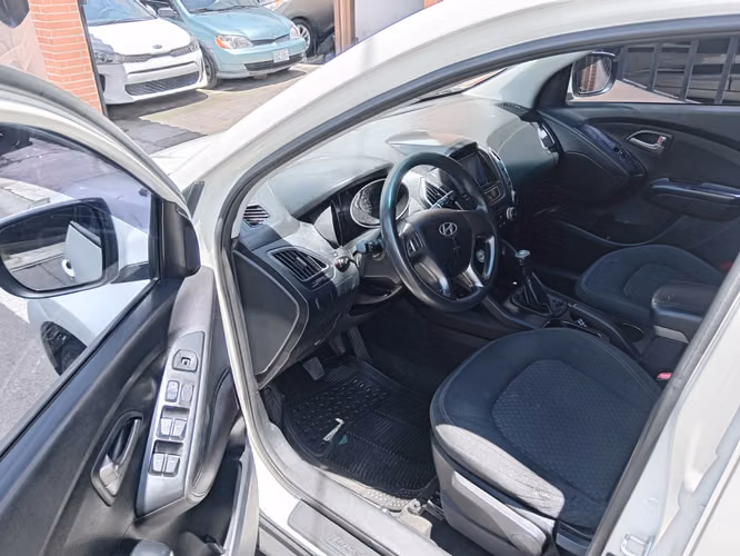 HYUNDAI TUCSON GLS
