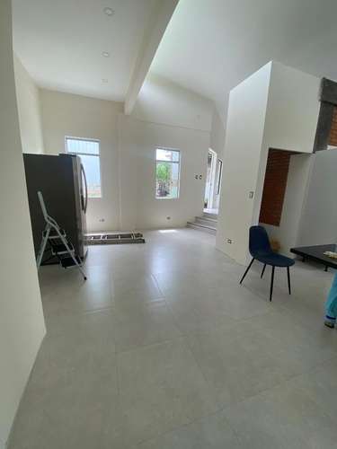 CASA REMODELADA EN ESCAZÚ - Imagen 2