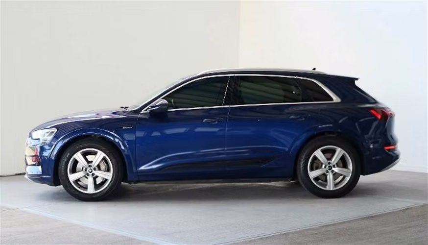 AUDI E-TRON 2022 AUTOMÁTICA ELÉCTRICO AZUL