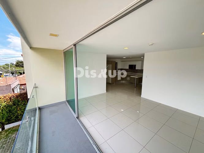 Amplio y moderno apartamento de 3 hab. 115 m2. Sabanilla, Montes de Oca - Imagen 7