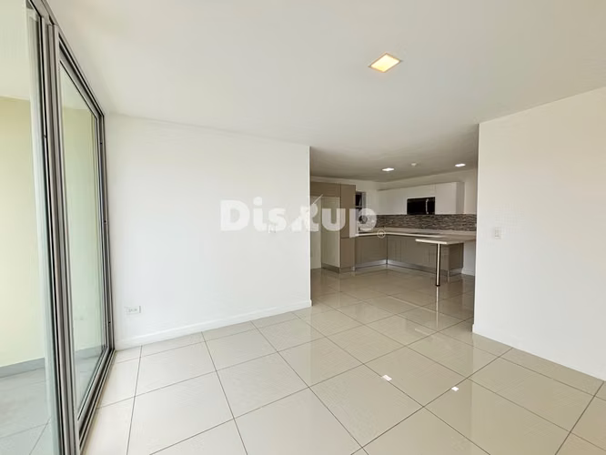 Amplio y moderno apartamento de 3 hab. 115 m2. Sabanilla, Montes de Oca - Imagen 6