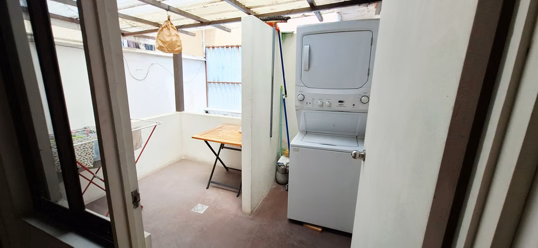2 Hab - 2 Ba - Nunciatura - calle 78 - amoblado moderno - muy espacioso