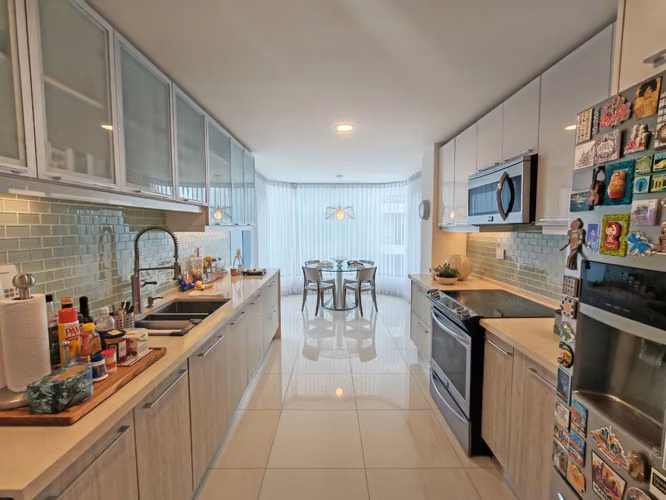 Se vende hermoso apartamento remodelado en San Rafael de Escazú. - Imagen 8