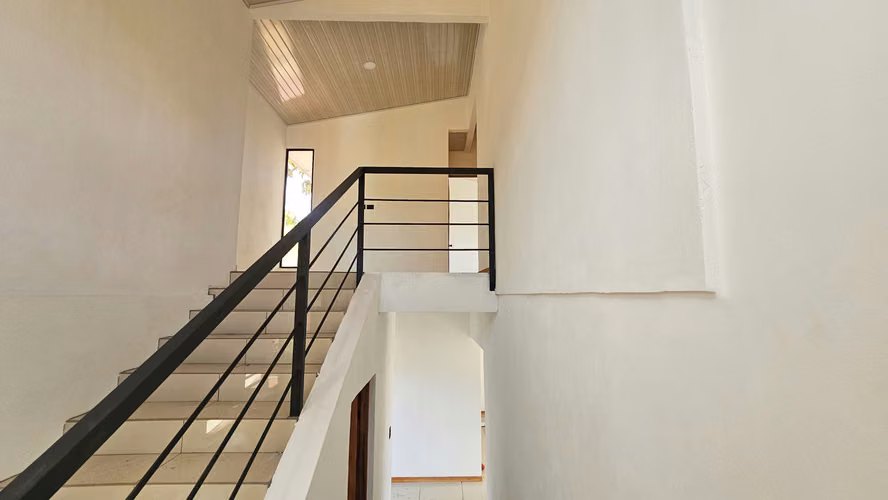 Venta de moderna casa 2 niveles en San Gabriel de Aserrí -04 - Imagen 9