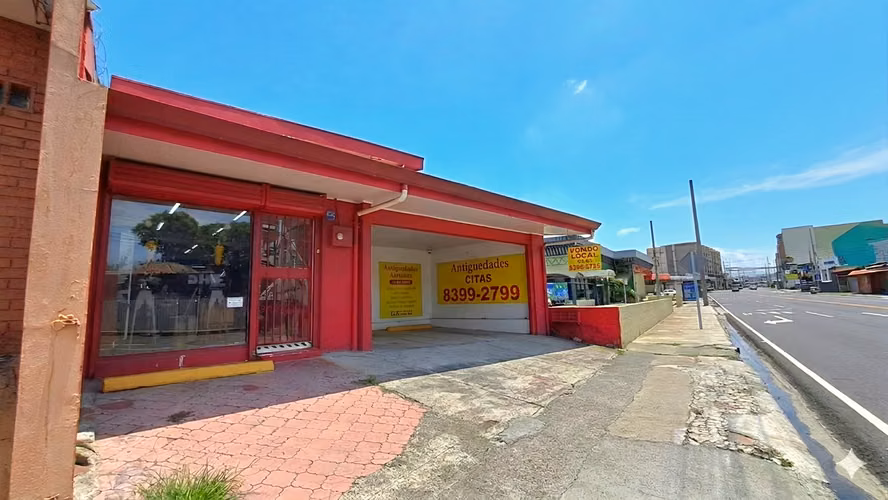 VENTA LOCAL COMERCIAL 2 niveles sobre Calle Principal Calle Blancos -04