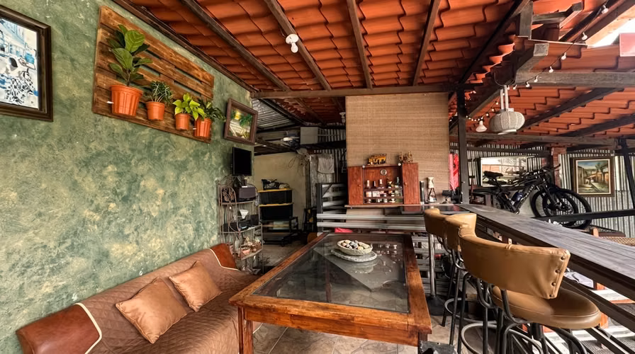 Venta de espaciosa Casa en San Miguel de Desamparados -04 - Imagen 15