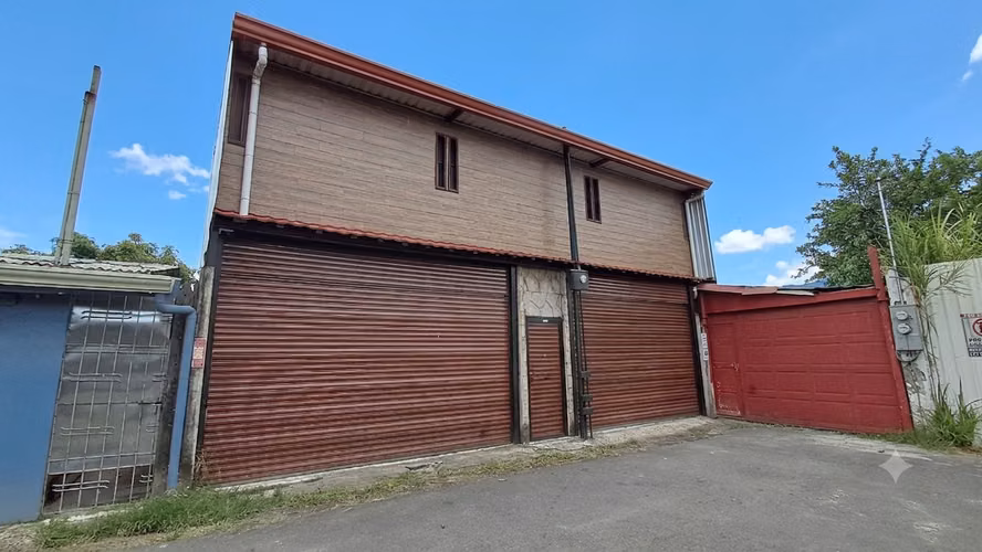 Venta de espaciosa Casa en San Miguel de Desamparados -04 - Imagen 3