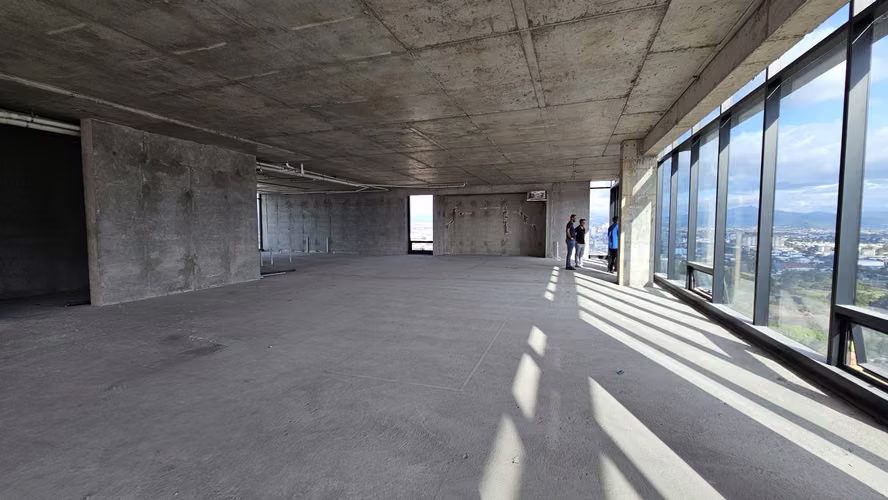 Penthouse Premium Piso 32 – Hilton La Sabana | Vista 360° y Obra Gris (617 m²)- 4