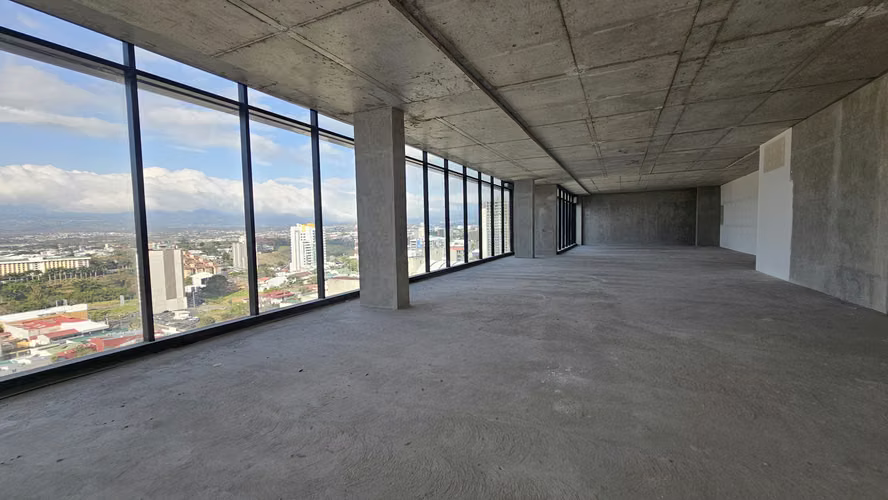 Penthouse Premium Piso 32 – Hilton La Sabana | Vista 360° y Obra Gris (617 m²)- 4