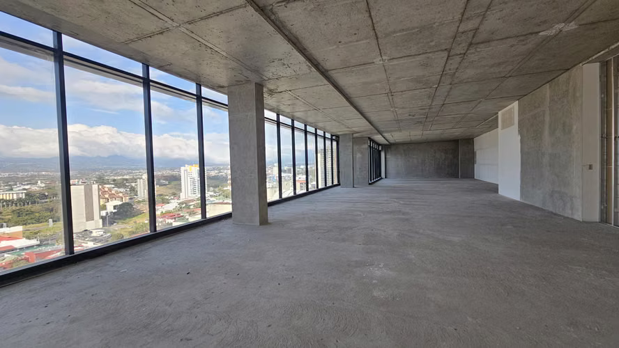 Penthouse Premium Piso 32 – Hilton La Sabana | Vista 360° y Obra Gris (617 m²)- 4