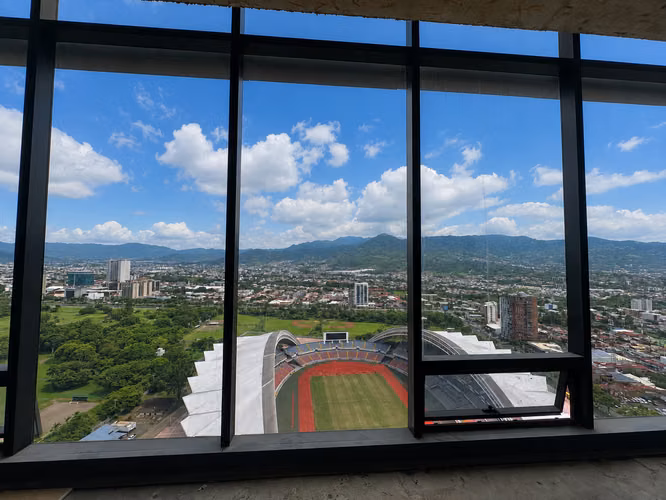 Penthouse Premium Piso 32 – Hilton La Sabana | Vista 360° y Obra Gris (617 m²)- 4