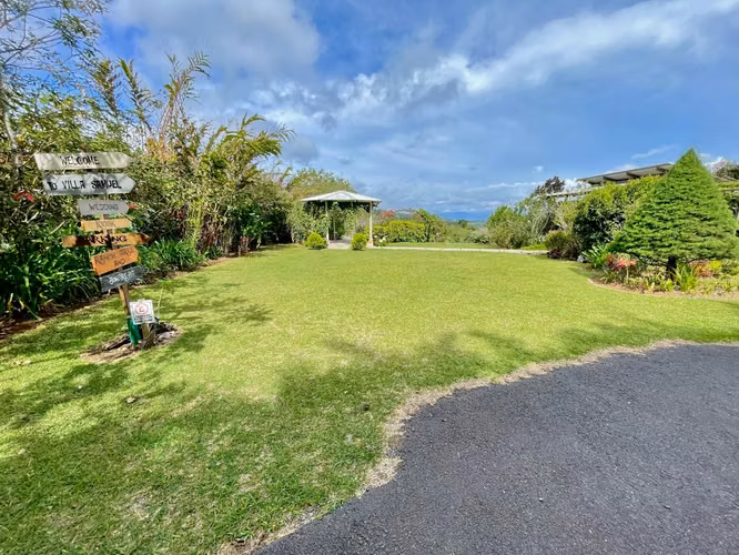 SE VENDE CASA en Santa Barbara de Heredia SPM