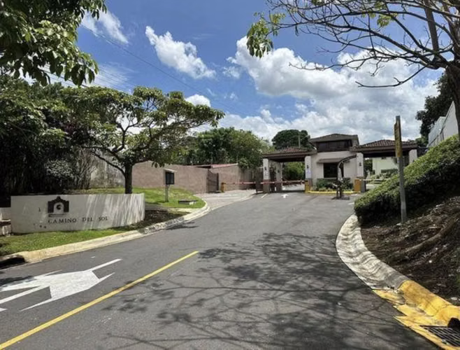 VENTA DE CASA EN CONDOMINIO EN SAN ROQUE, BARVA