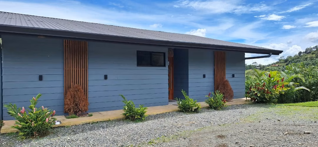 Venta de casa con vistas a Perez Zeledon y cerro chirripo