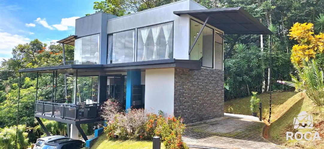 Venta de casa de lujo en Perez Zeledon