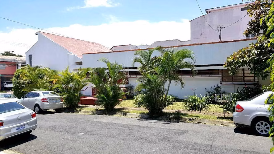 Venta de Casa en YOSES SUR, San José. - Imagen 11