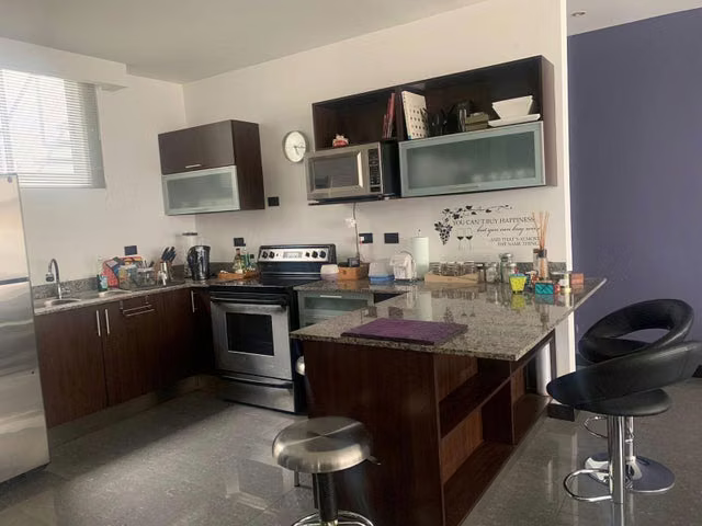 Venta de MODERNO Apartamento en Piedades de Santa Ana. - Imagen 5