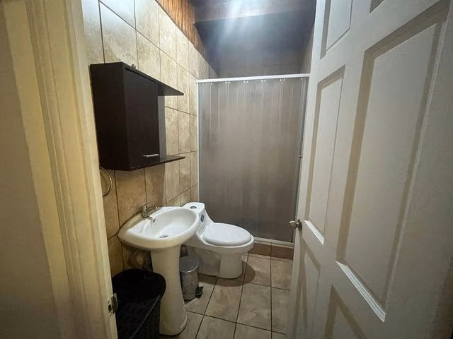 Venta de Casa + 3 Apartamentos en Belén, Heredia. OPORTUNIDAD ÚNICA - Imagen 16