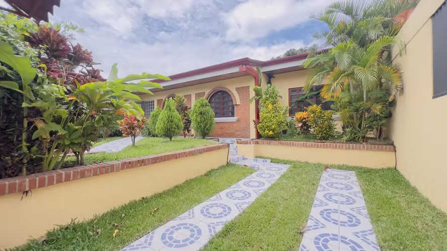 Venta Cariari Belén Heredia $395,000