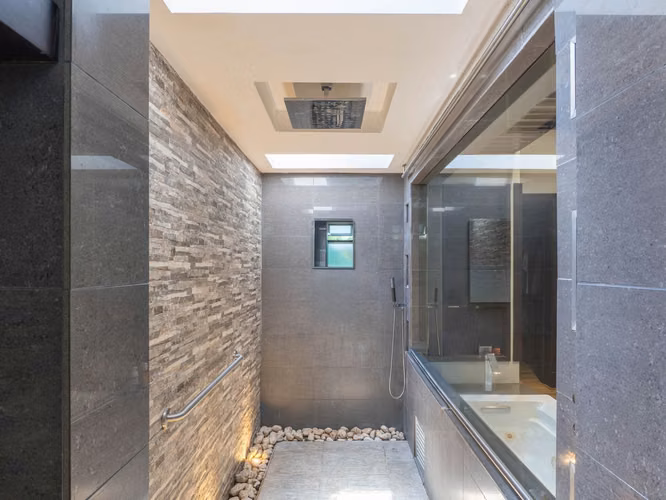 VENTA DE CASA EN HACIENDA LINDORA CON LINEA BLANCA